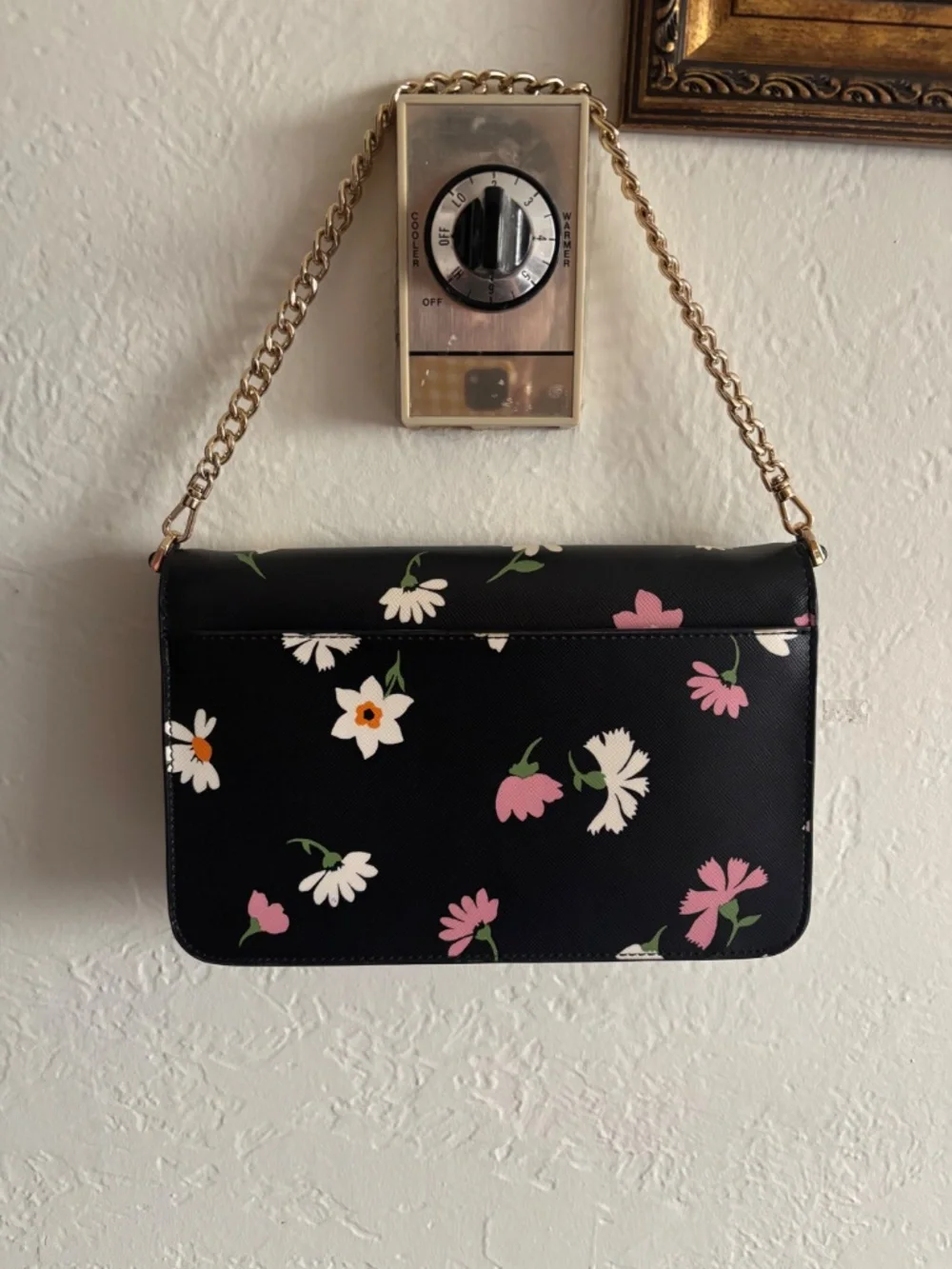 Women’s handbag